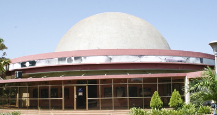 1842 planetario Foto 1 facahada